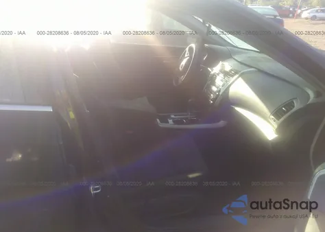 2013 Nissan Altima 2.5 S z USA, uszkodzony, nr VIN 1N4AL3AP0DN520853